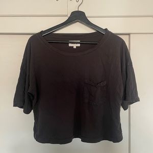 mate the label | medium pocket tee crop